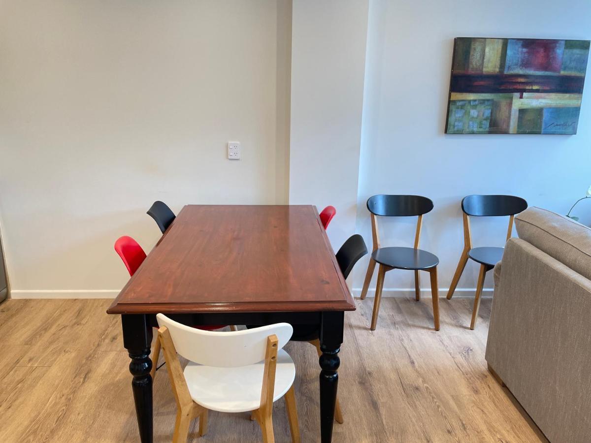 No Party Allowed, Entire Brand New 3 Bedroom Townhouse, Free Unlimited Fibre Wifi And Free Parking Wellington Dış mekan fotoğraf