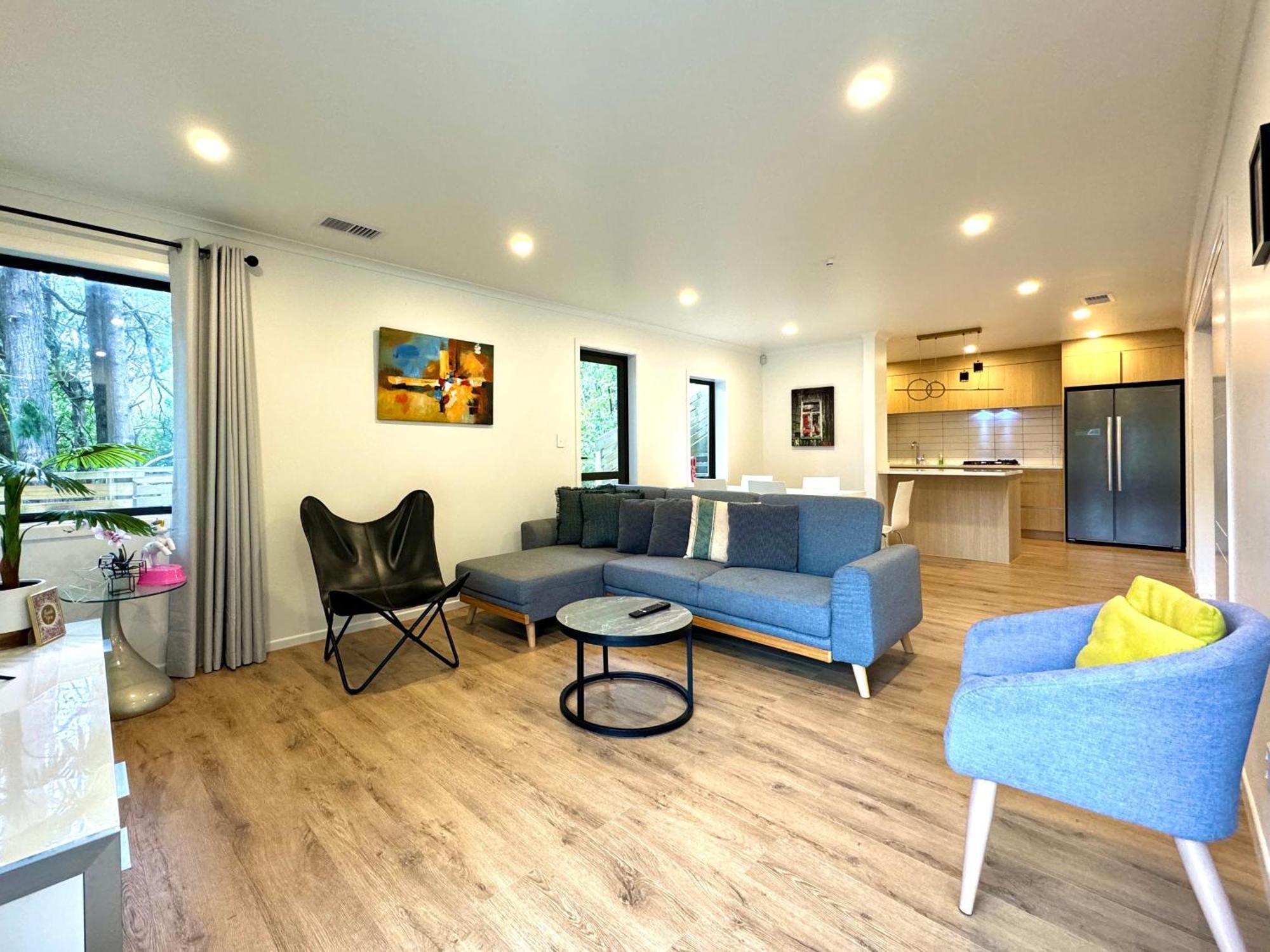 No Party Allowed, Entire Brand New 3 Bedroom Townhouse, Free Unlimited Fibre Wifi And Free Parking Wellington Dış mekan fotoğraf